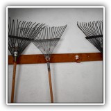 L05. Garden tools