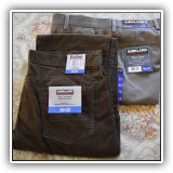 C07. Men's Kirkland pants