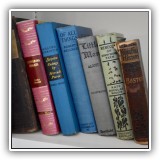 B05. Vintage books