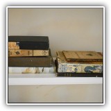 B06. Vintage books