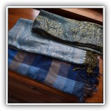 H17. Pashminas