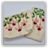 H14. Painted pouch set