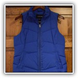 H31. Lands' End vest. Size medium