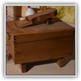 Z11. Shoe shine kit