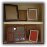 D87. Picture frames